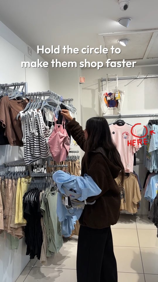 That sudden urge to shop Totally valid. The Max Mania Sale is on, and the fits are too good to scroll past