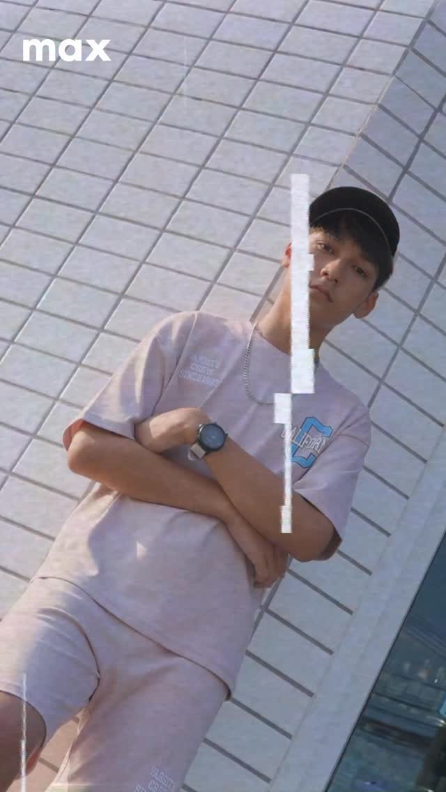 Showed up like we run a whole football league, actually just chilling outside in sporty athleisure Grab your own athlei...