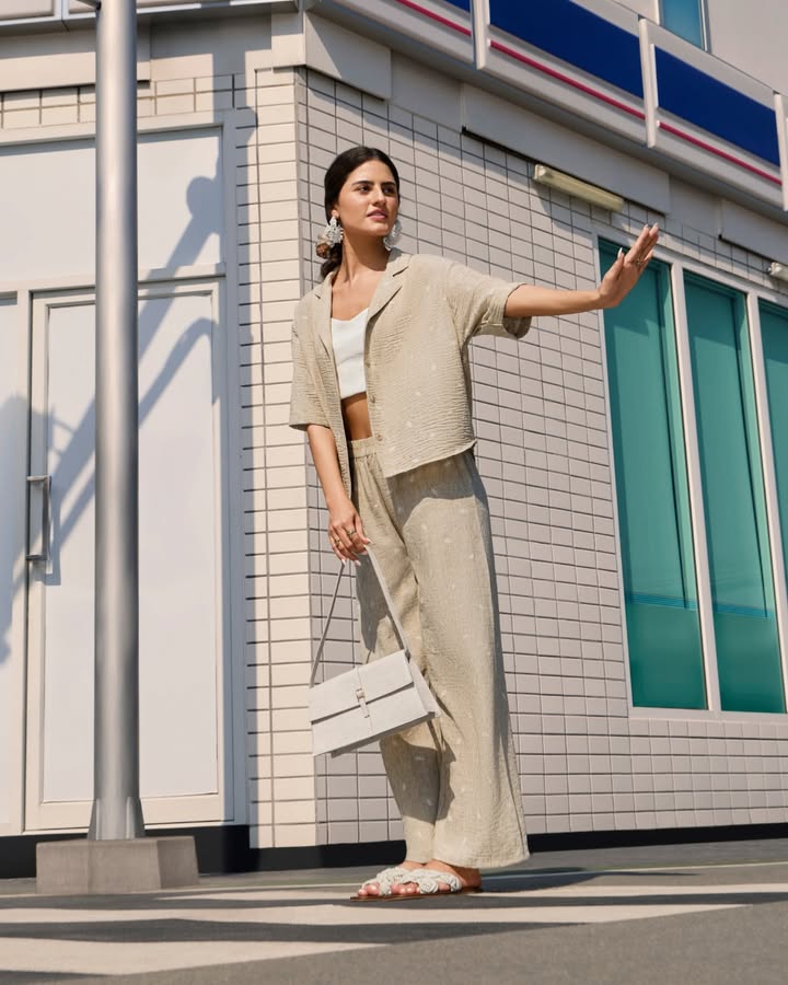 Walk into the weekend like youve got nowhere to rush and everything to wear. Always co ord set linen