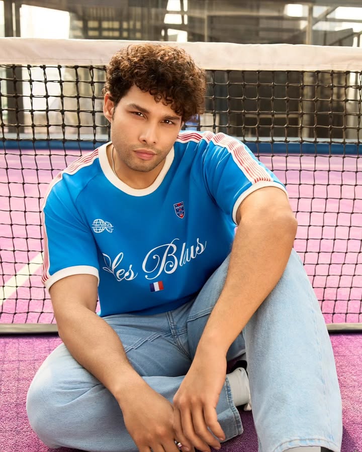  siddhantchaturvedi is team blue What about you Let us know in the comments