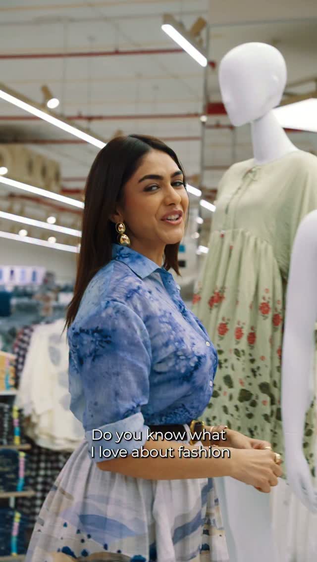 When Mrunal Thakur shares style advice, you save the reel. Straight from our newest Max store in Hyderabad