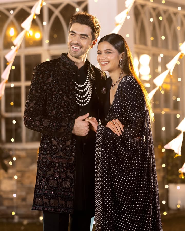 Every love story shines brighter with a Manyavar moment. Find yours today at your nearest store or at manyavar