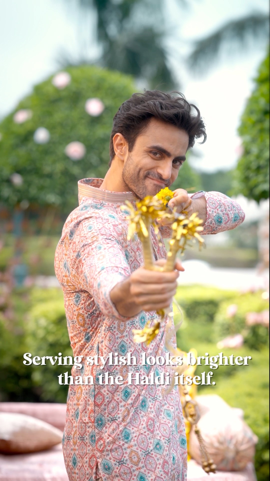 You know its not your regular Haldi when the air smells of marigolds, laughter, and impeccable style