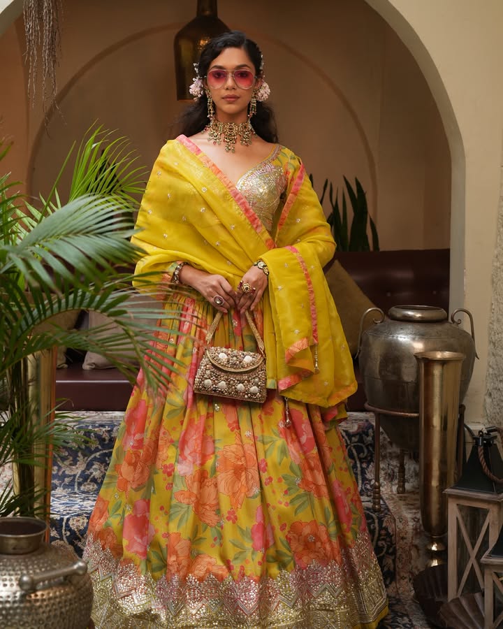 When the festivities arrive, colours take centre stage
