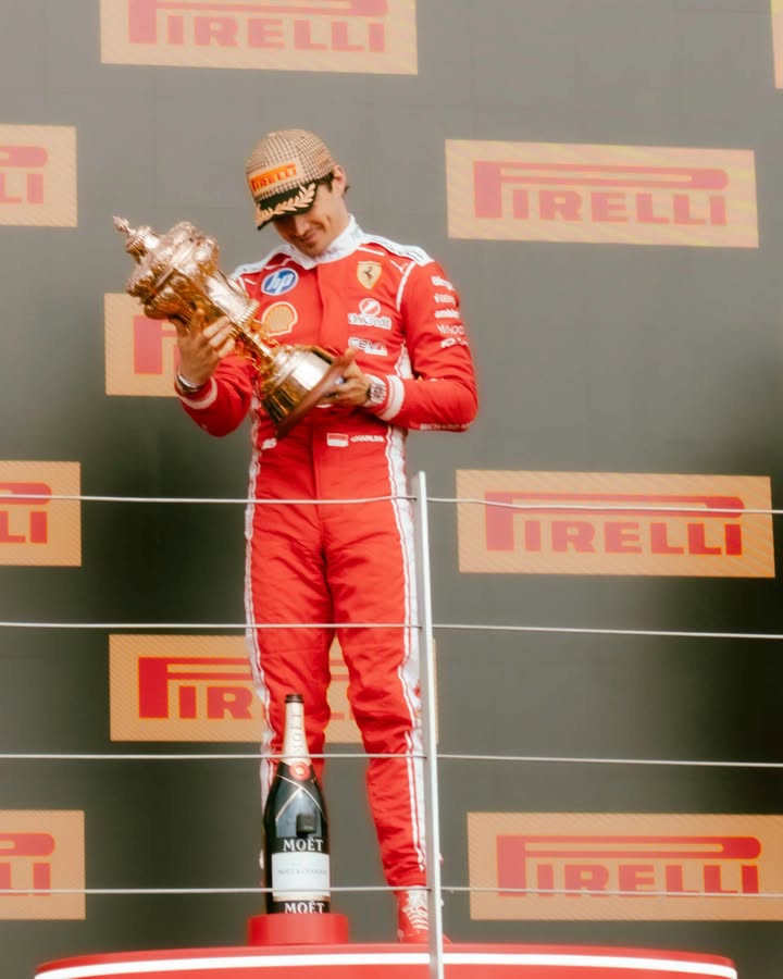 letting the images do the talking what a sport. Scuderia Ferrari HP HP