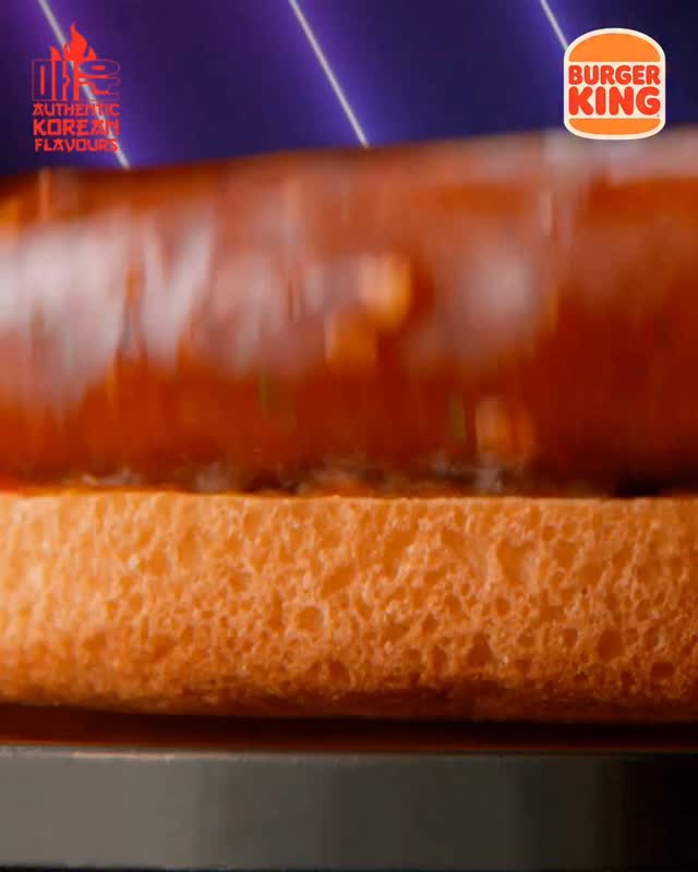 Loaded layers. And a flavour that doesnt hold back. The best part No artificial flavours and no synthetic colours