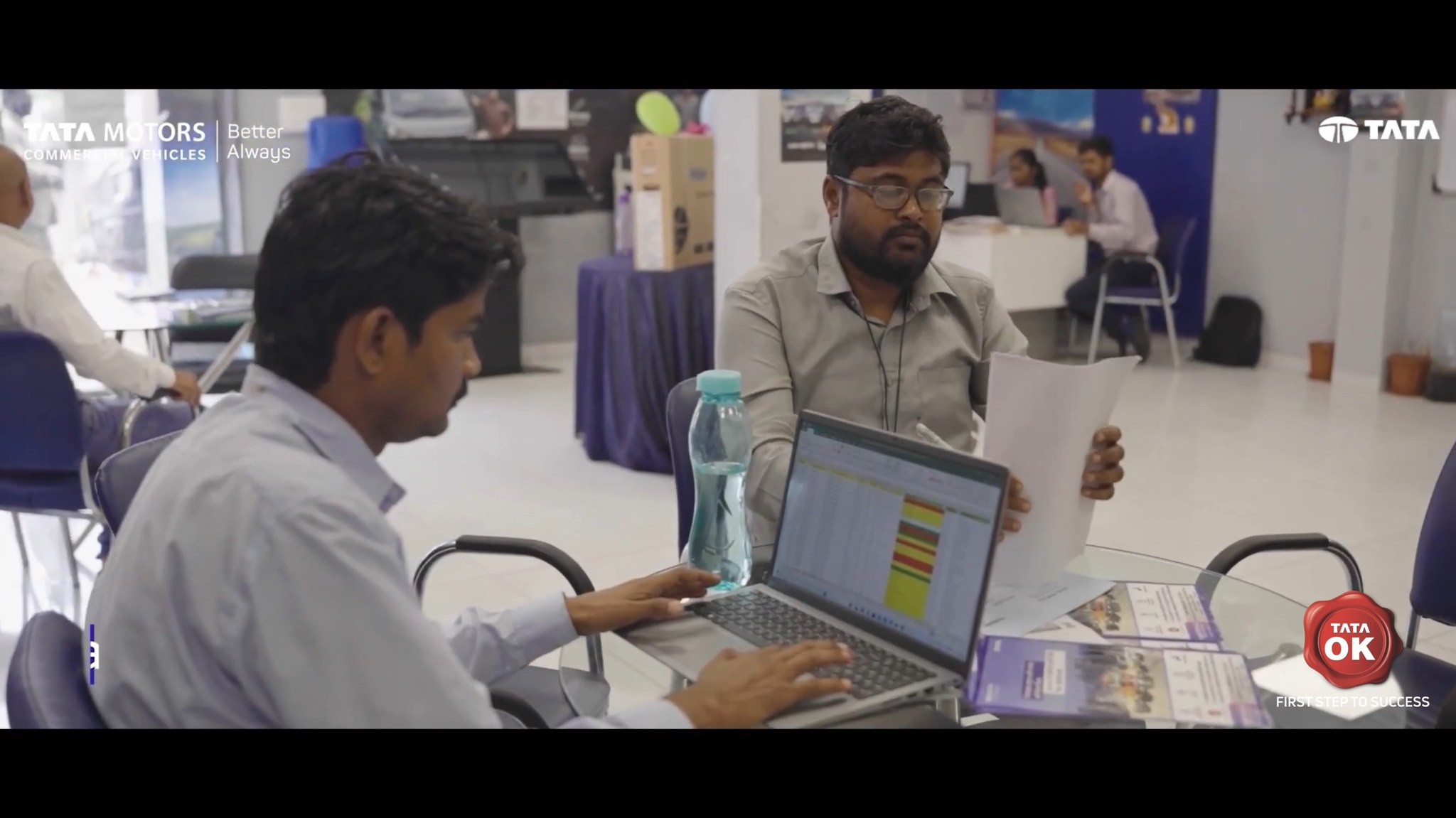 Listen to Aniket Chavan share his experience with the Tata Intra V50