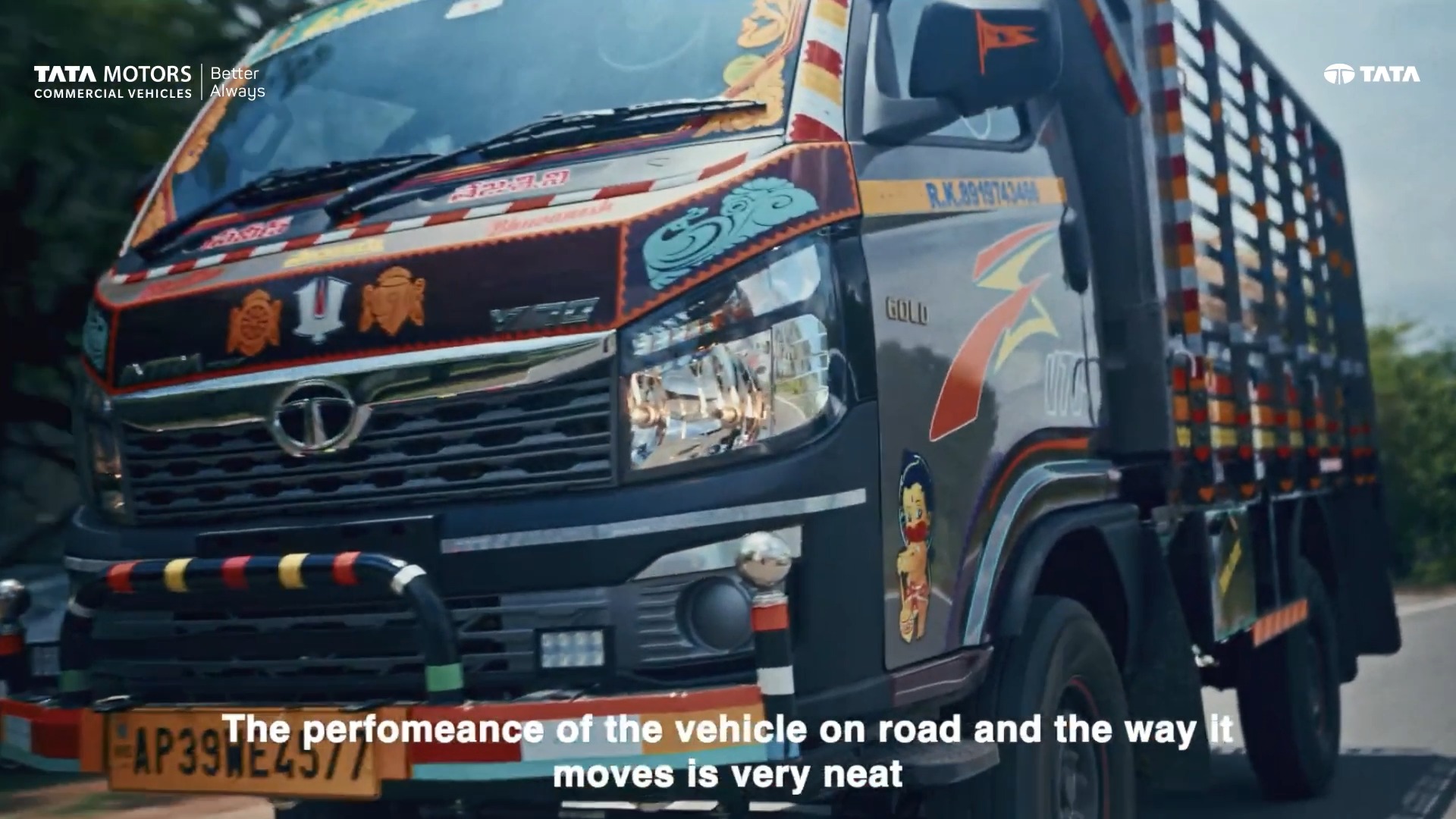 The Tata Intra V70 Gold is a high performance pickup built for heavy duty delivery and maximum payload