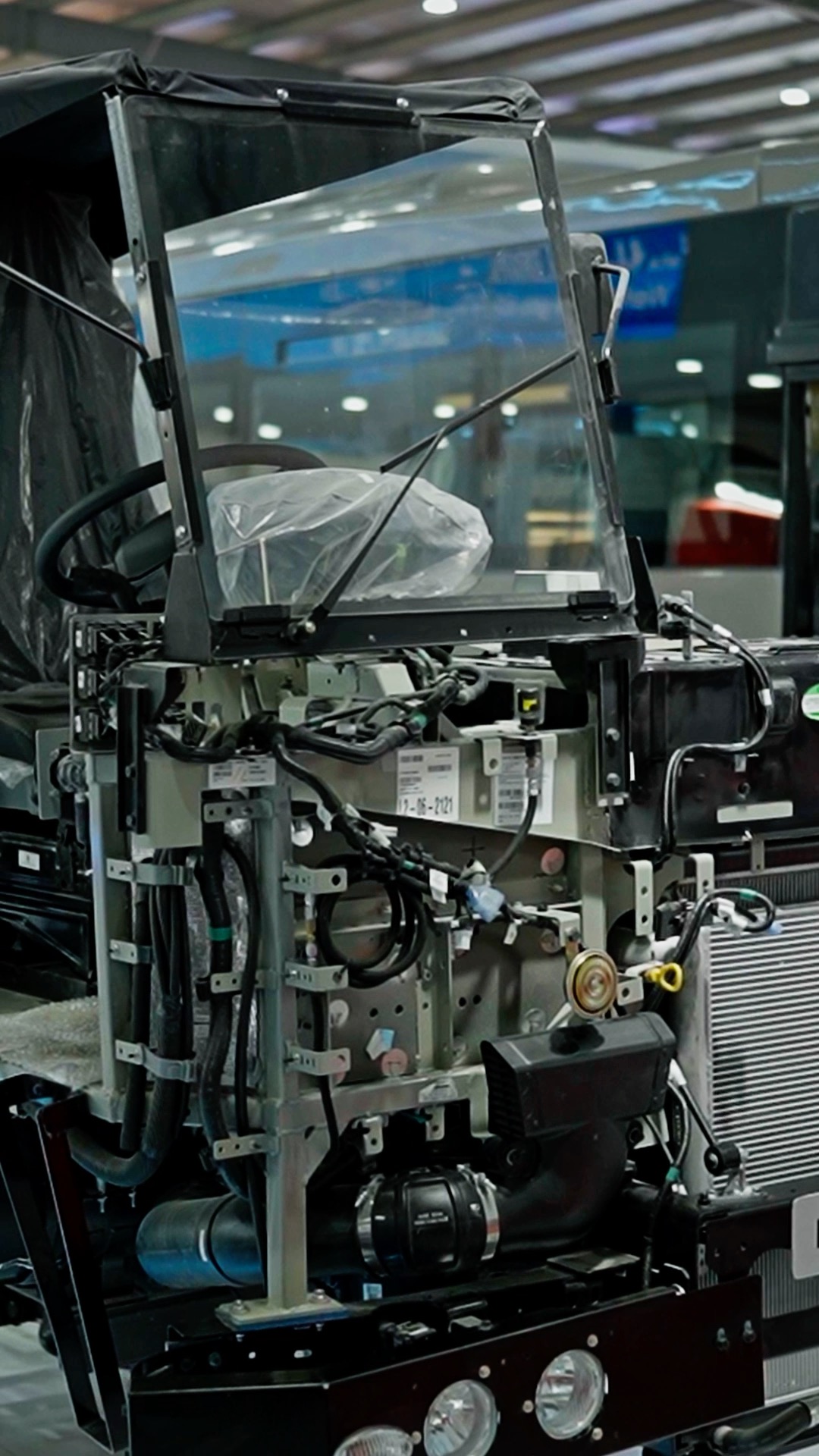 Cleaner mobility should never come at the cost of operational efficiency and thats why we bring to you the Tata LPO 1620 CN...
