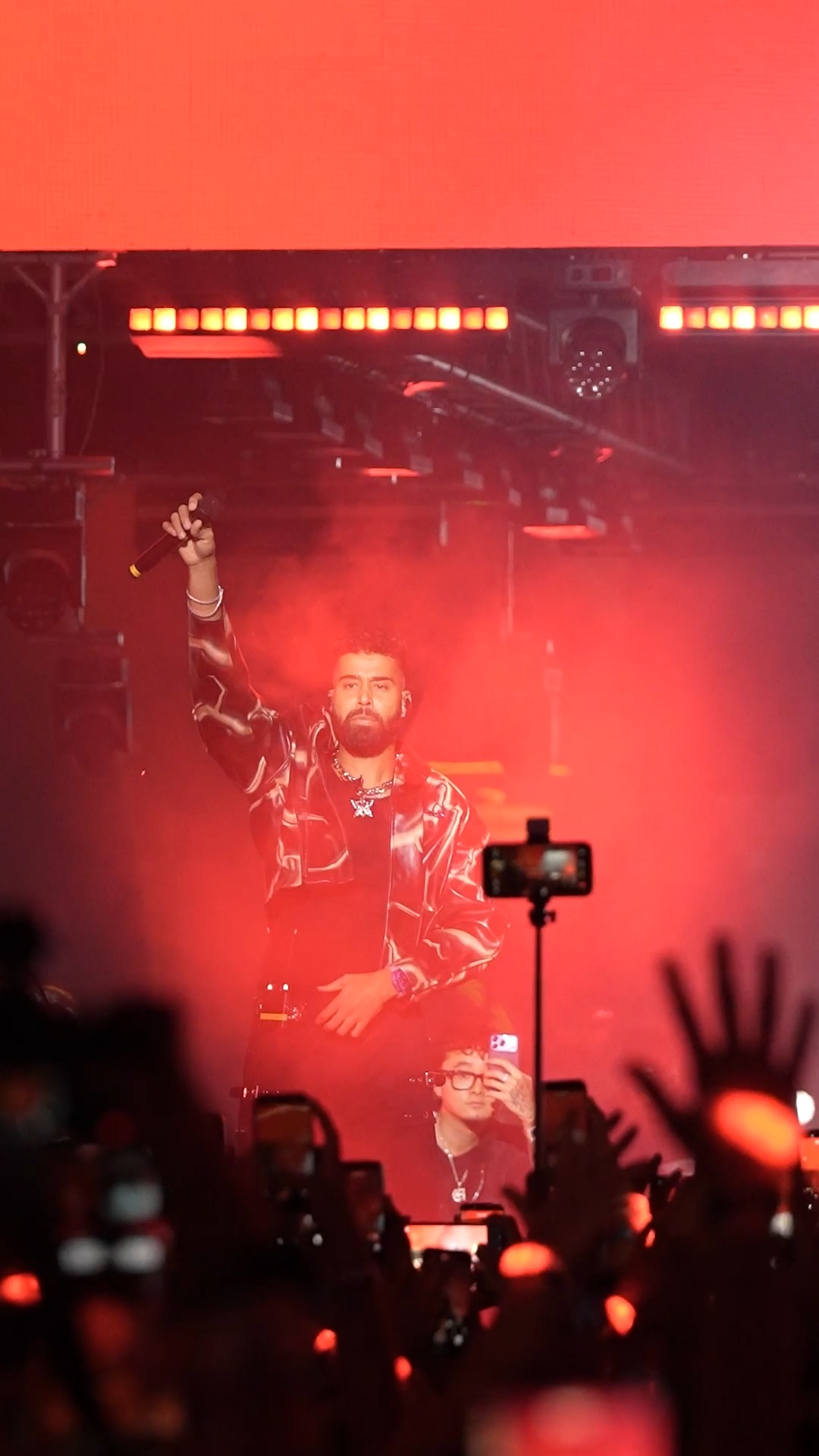 Concert check. AP Dhillon on stage. Crowd going wild