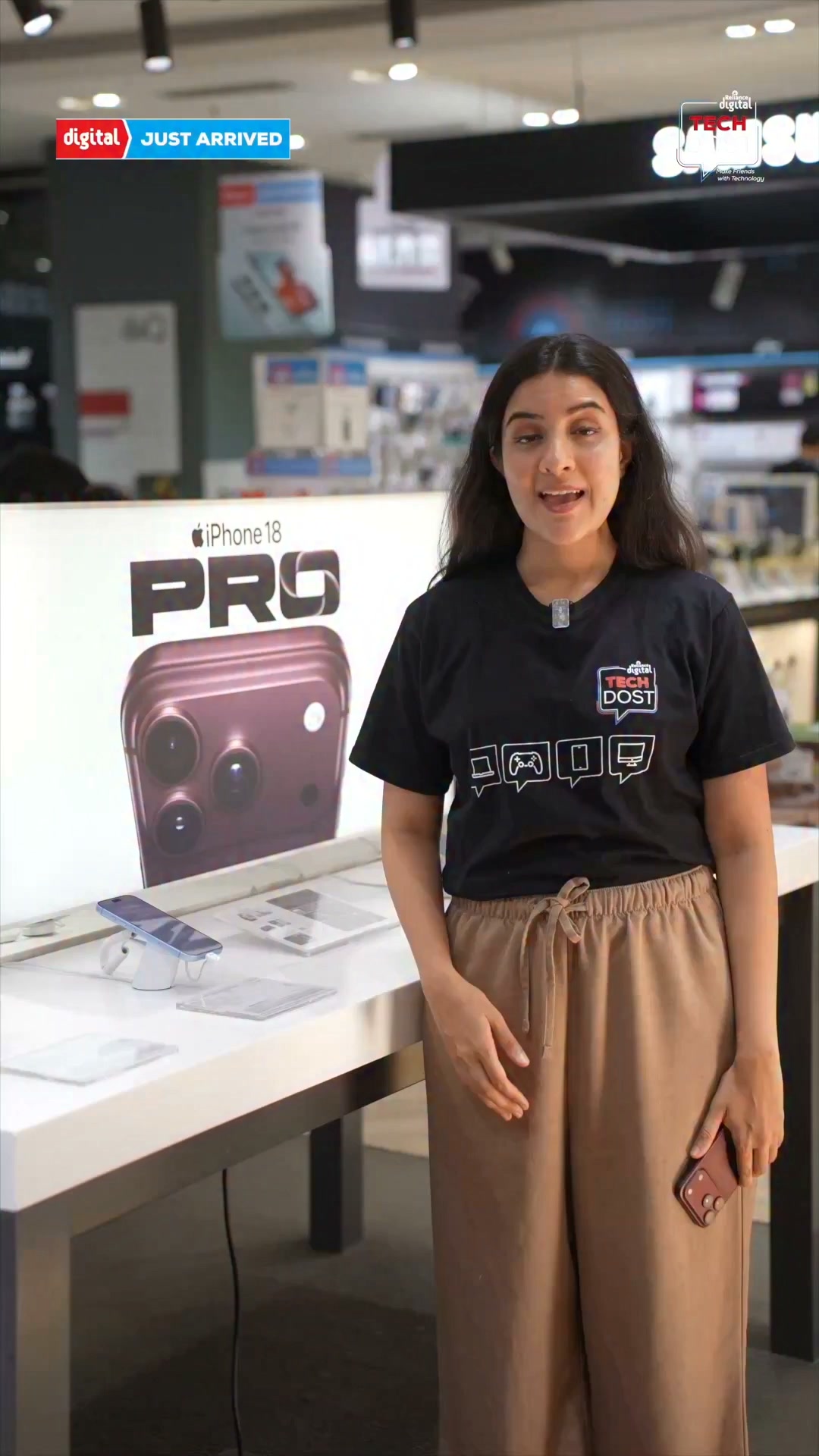 A smartphone camera that works like your eyes Now that s something worth zooming into Our Tech Dost takes y...