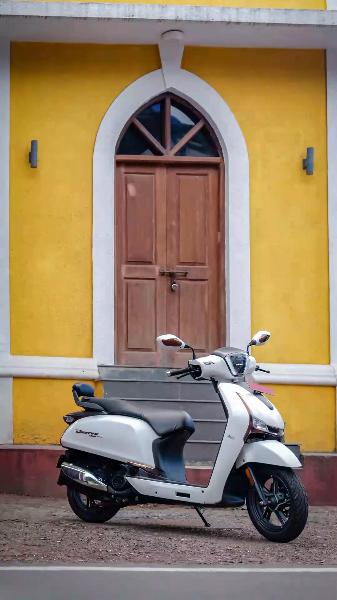 Destini 125 is a thing of beauty that makes you stand out wherever you go. Destini125 HeroMotoCorp