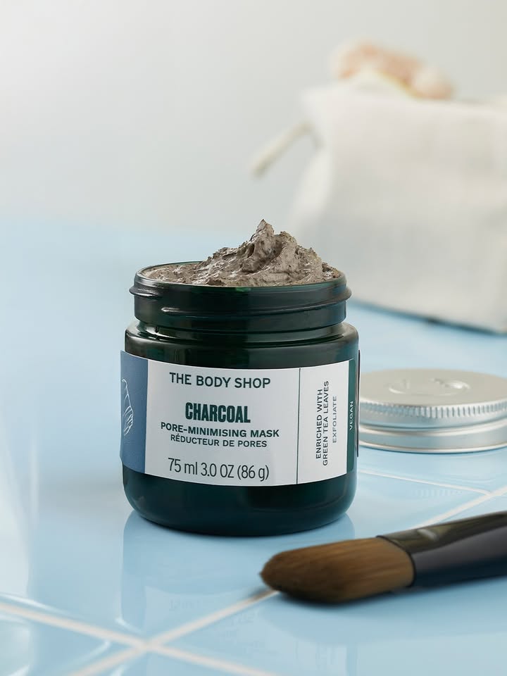 Clean Reset After the Festivities Your skin called its time for a detox. Our Charcoal Pore Minimising Mask gently draws out impurities, unclogs pores, and leaves your skin feeling refreshed and balanced Clean Reset After the Festivities Your skin called its time for a detox