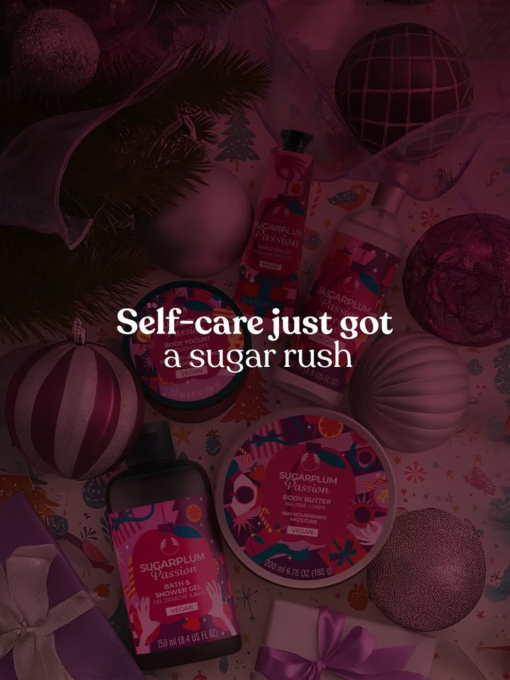 If winter had a scent, it would smell a lot like this Sweet, fruity, joyful and impossible to put down