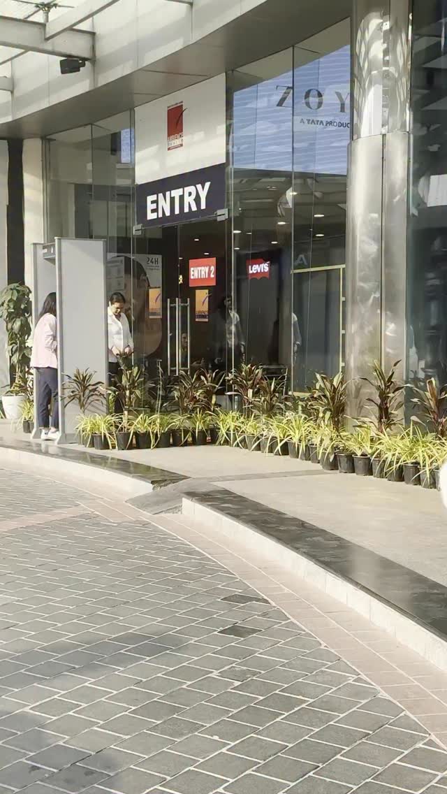 Have you visited our holiday setup yet Ambience Mall just turned into our very own holiday playground and honestly we a...