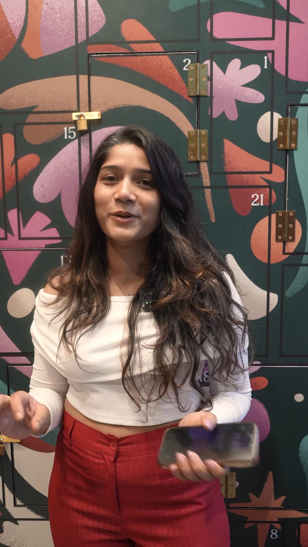 Nothing feels more like the start of the season than caramel coffee, cosy conversations, and our Limited Edition holiday tre...