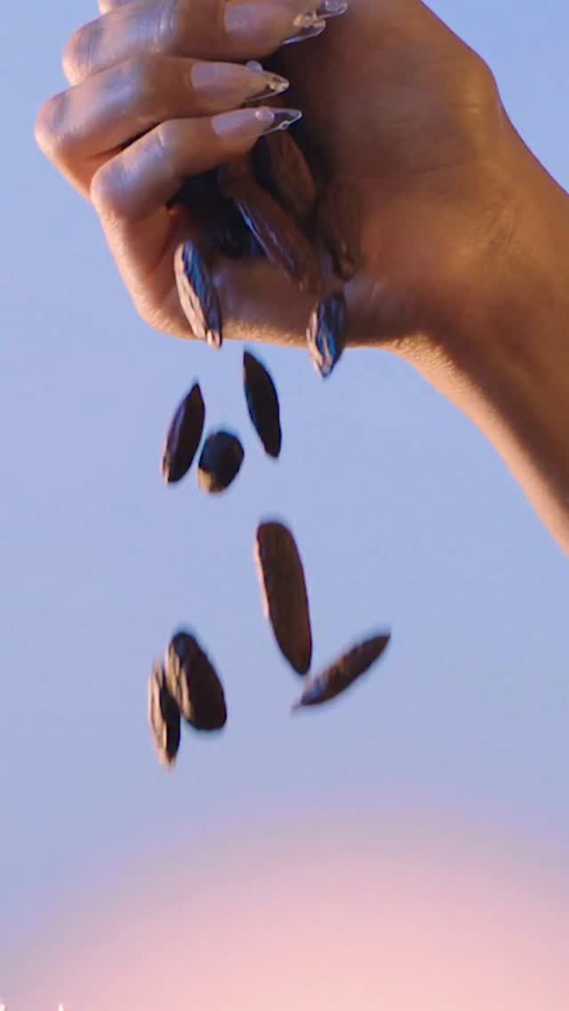 Feel the warmth because love is in the air Tender Tonka makes Valentines gifting feel more thoughtful, blending rich...