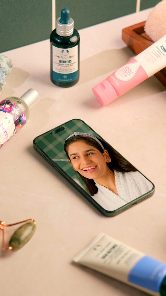 This Holi, dont just play smart. Play protected. Start with deep hydration. Layer up the moisture