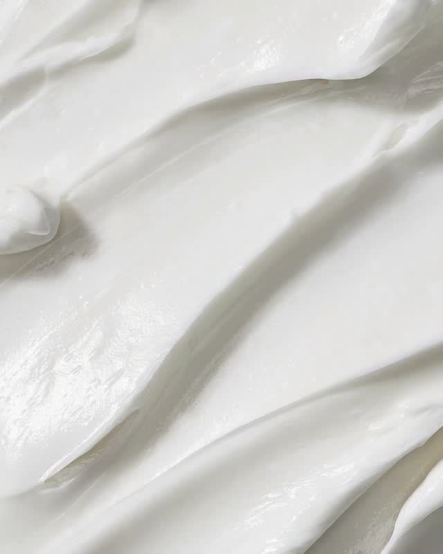 Can you tell the product just by looking at the texture Rich and buttery, soft and lightweight, fresh in every layer, ...