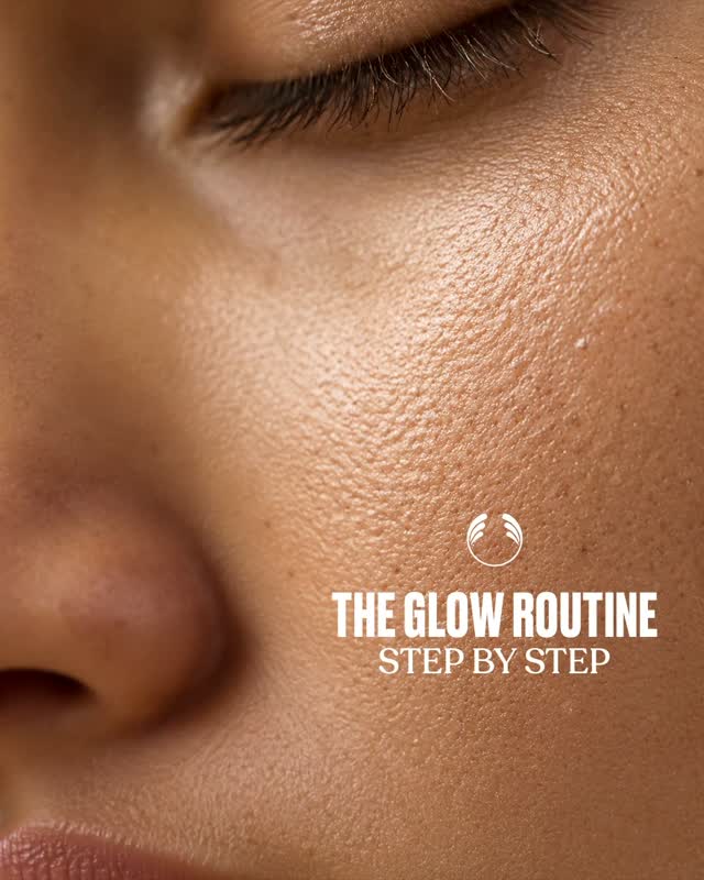 Unlock ultimate radiance in 4 simple steps with our Vitamin C Glow Routine Step 01 Cleansing Wash away dullness ...