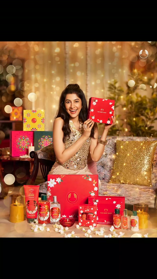 Wrap yourself in festive opulence and Spark Your Inner Radiance with the all new Jasmine Festive Limited Edition Edit ...
