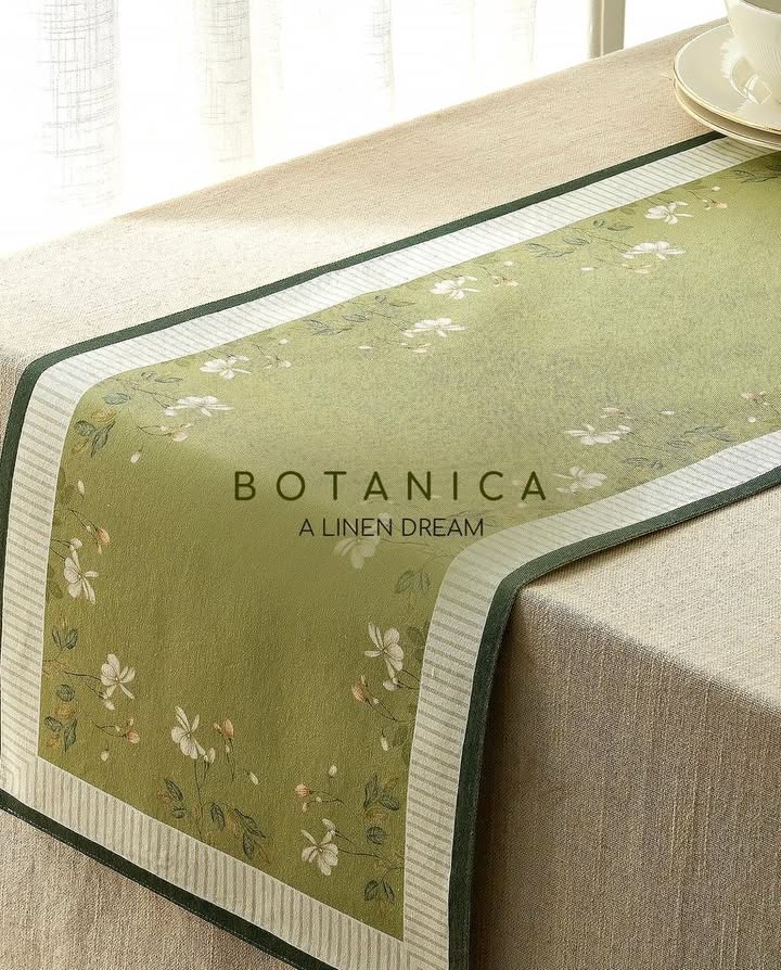 Linens that bring the garden in. Take your pick https www.homecentre.in in Homecentre HomecentreIndia Botanica KitchenLinens Garden Linens that bring the garden in. Take your pick https www.homecentre