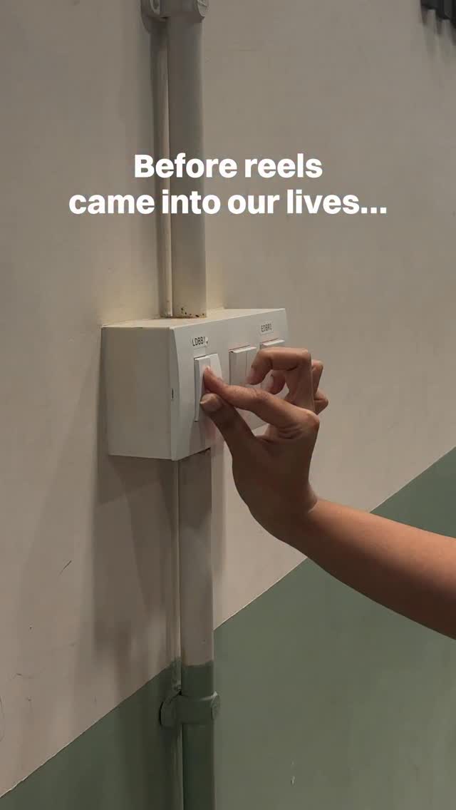 Life when screen time was and chill time was nostalgia, 2000s, gadgets, electronics 