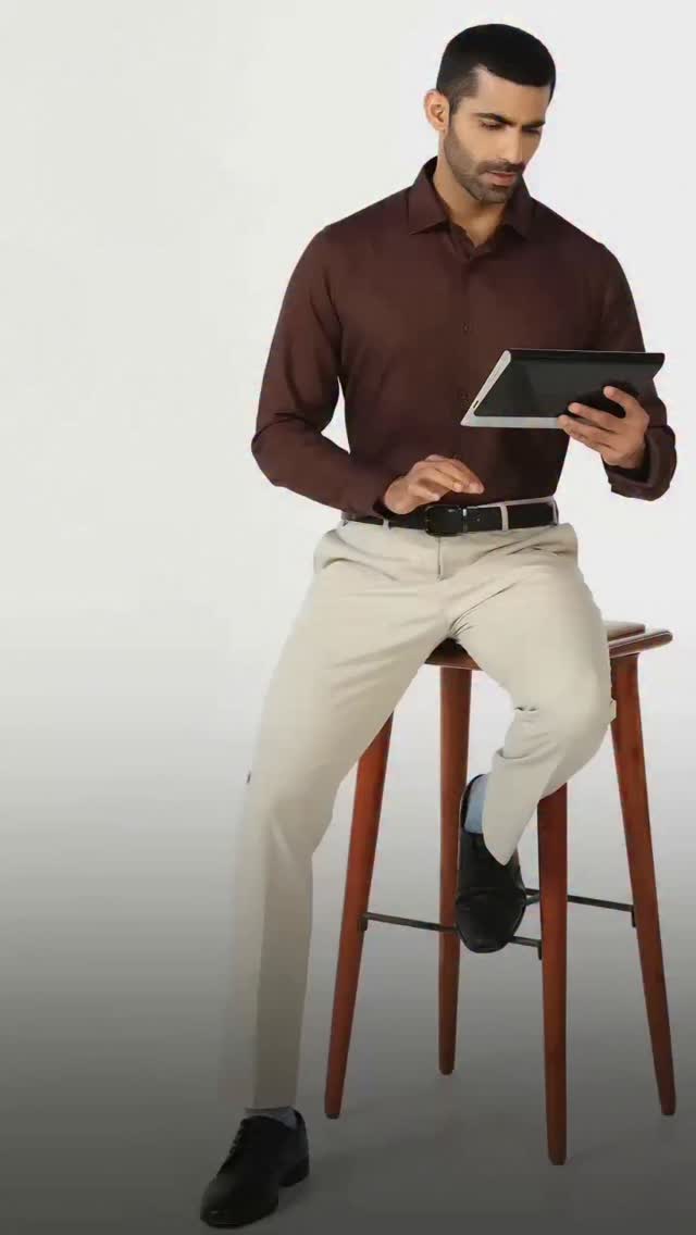 From Mondays big pitch to Fridays wrap up call, our shirts keep you sharp each day of the week