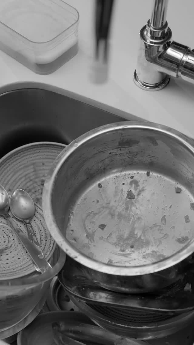 Tea stains, greasy bowls, and sticky leftovers. The kind of tough stains you usually pre rinse, soak, and pray over