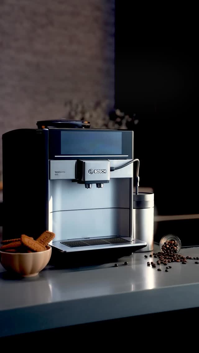 Gloomy skies mean its time for some sweet indulgence. With the Bosch Coffee Machine, brew the perfect Biscoff Latte at home