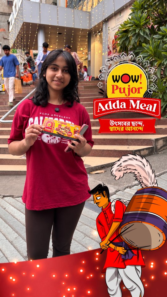 From hunger pangs during pandal hopping to the meaning of Wow Pujo, heres what the streets had to say WowMomo WowPujorA...
