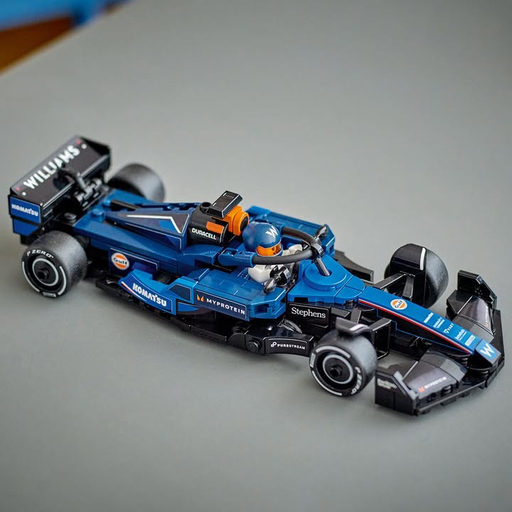 Build the legend. Race for glory