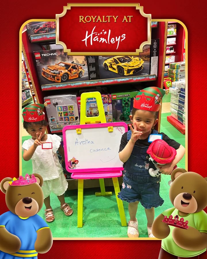  SmilesAtHamleys Some visits turn into little coronations