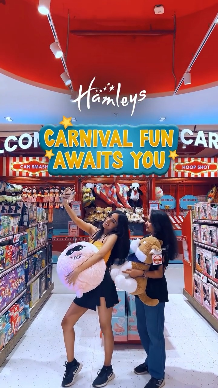 From shopping mode to play mode. When the Hamleys Carnival shows up, tired shopping breaks turn into game time