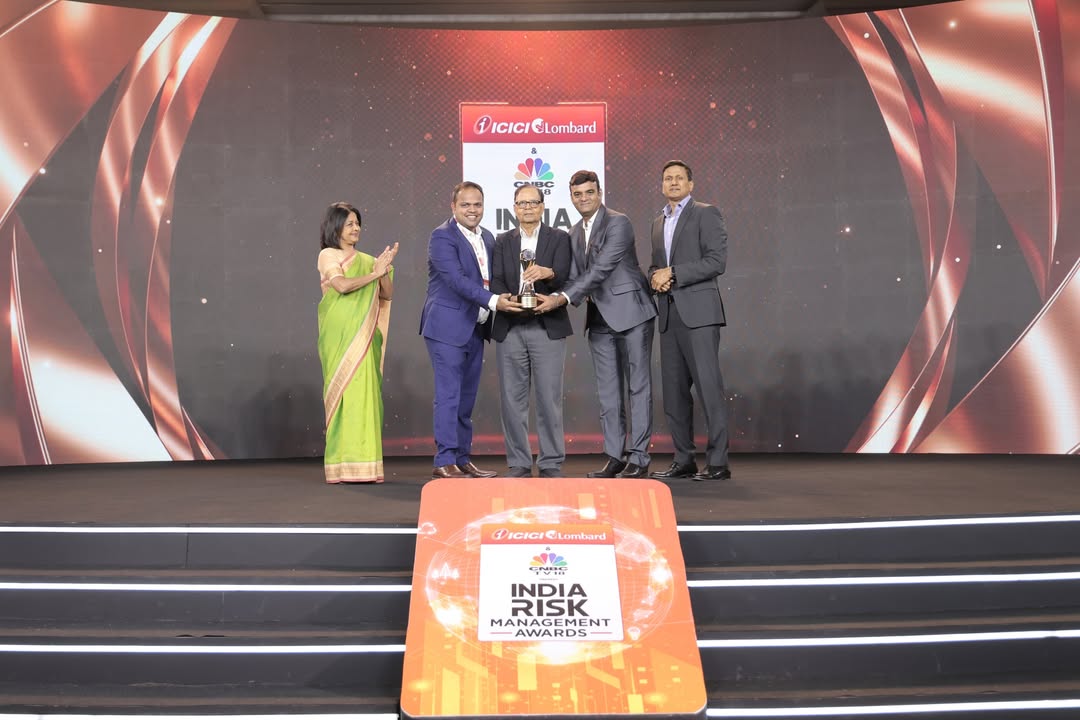 Double Celebration 3x Champions VECV completes a hat trick win in Fraud Prevention Ethics Management at the India Risk Management Awards Pioneers in Risk VECV makes history with a groundbreaking win in Masters of Risk Automo... Double Celebration 3x Champions VECV completes a hat trick win in Fraud Prevention Ethics Management at the I...