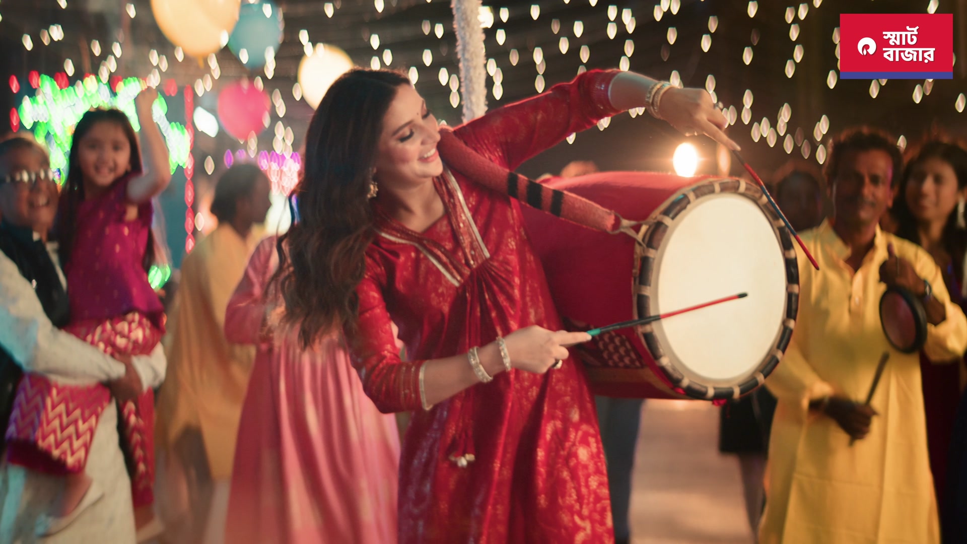  EiPujoyMaaErShatheShejeUthun Get ready for Pujo with SMART Bazaar
