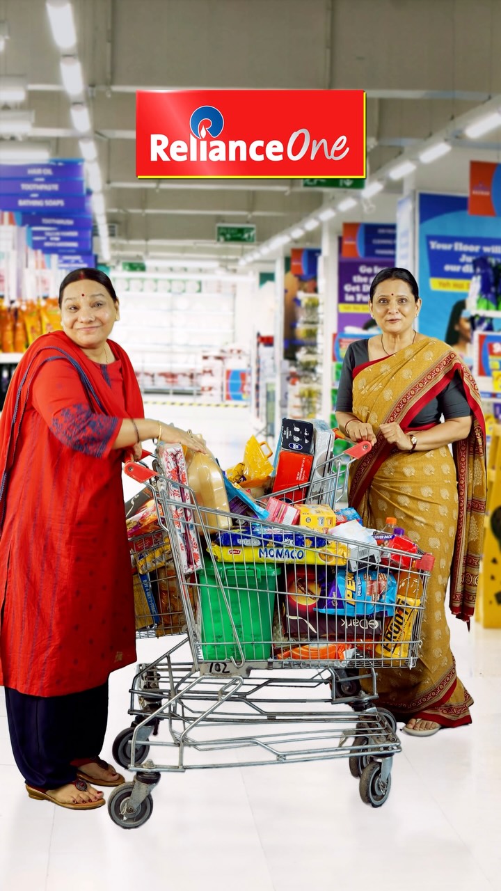 Reliance One members ke liye khushkhabri Kijiye Full Paisa Vasool Sale ki shopping ek din pehle hi, sirf SMART Bazaar mein ...