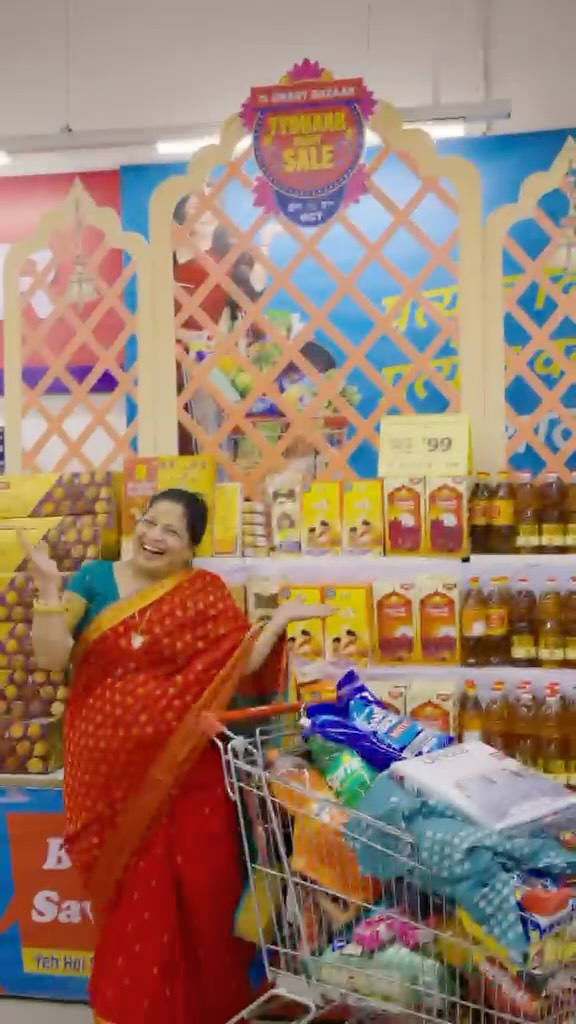 Desi vibes aur crazy prices ke liye jaldi aayiye SMART Bazaar Tyohar Ready Sale SMARTBazaar TyohaarReadySale sale