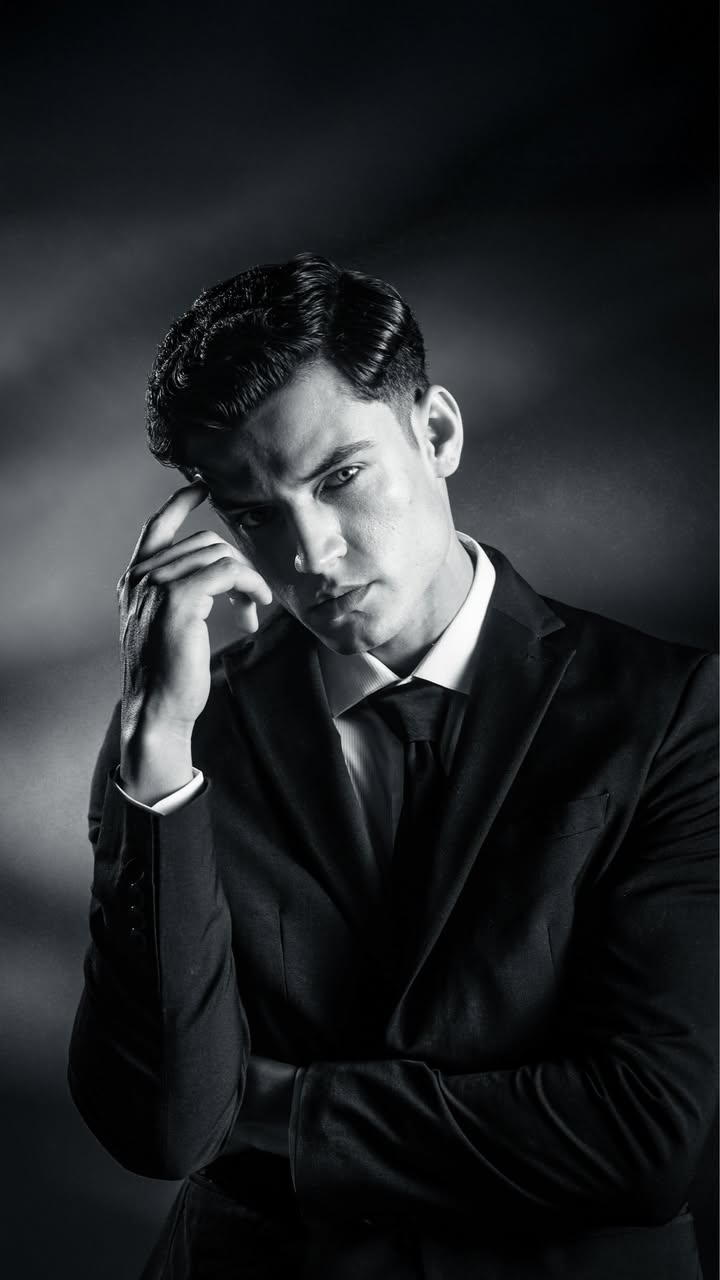 Strength and subtlety. Structure and flow. This season, power dressing is redefined not with noise, but with intent