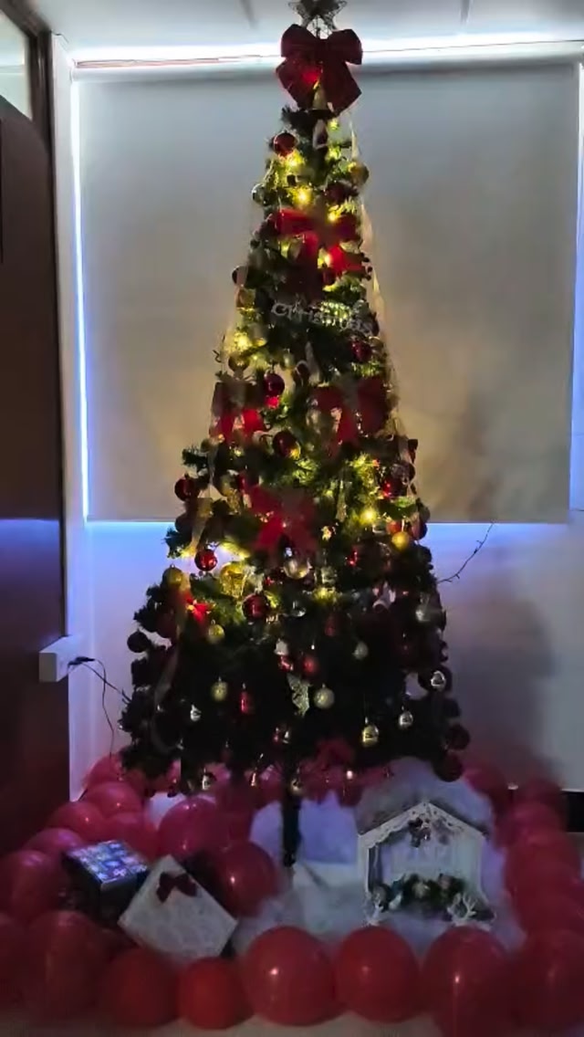 This Christmas, we celebrated the little joys music, laughter, and moments that bring us closer