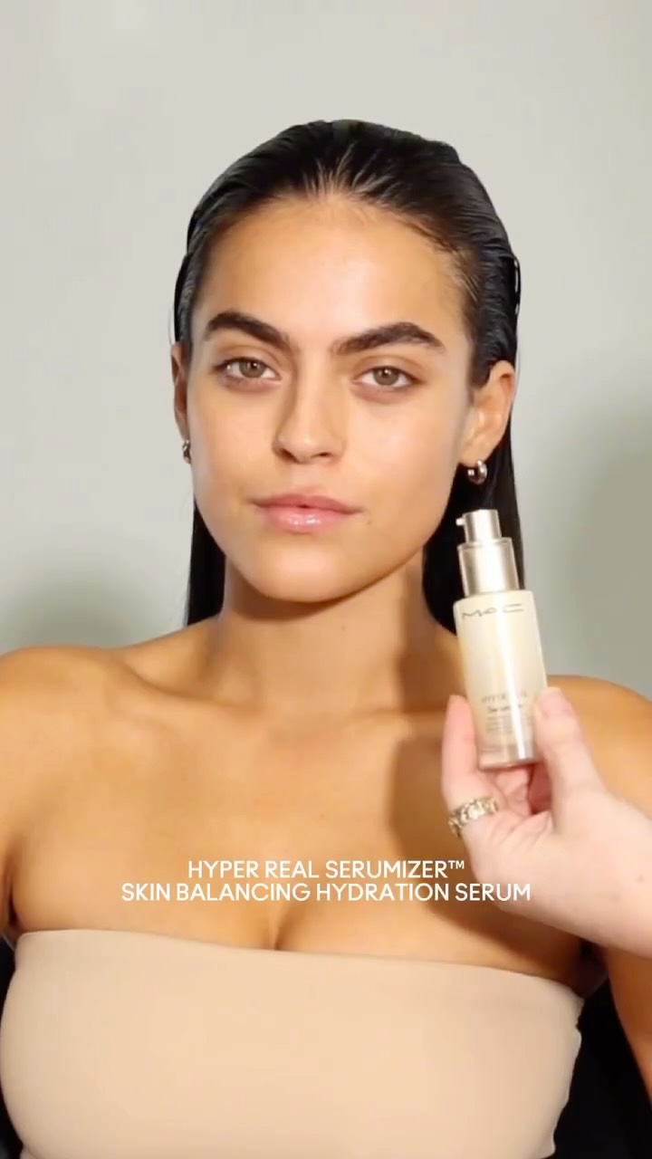 This glow wasnt built in day Get sarahjanenader ultimate glowy skin routine starring NEW Skinfinish Lightstruck Liqui...