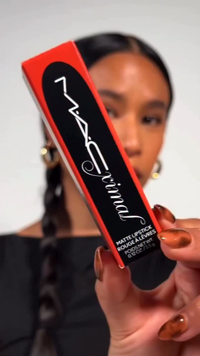 If theres one thing you can count on, its your MACximal lipstick You can be sure it will never let you down Product i...