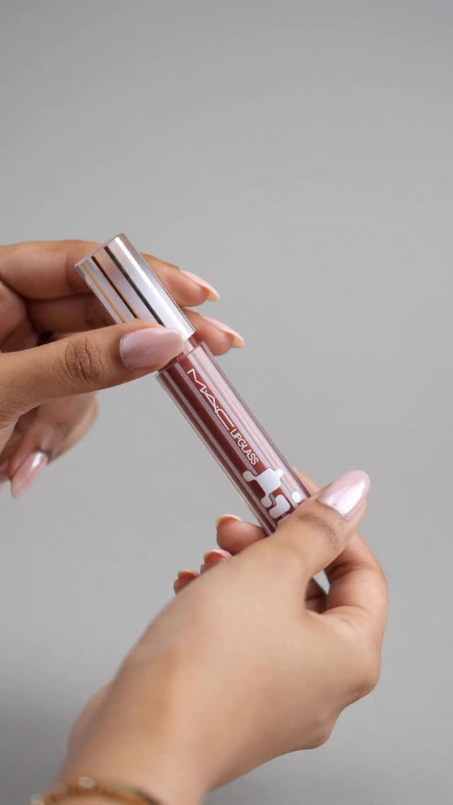 The most satisfying 10 seconds Be honest, how many times did you replay this video MACCosmetics MACCos...