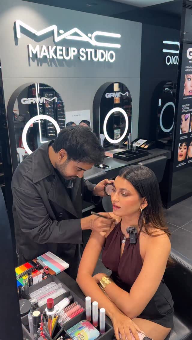 Episode 5 Warning Our M.A.C Artists specialize in two things high pigment glitter and high tier sass