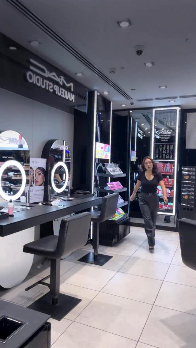 The most satisfying part before any appointment Watching your vanity come together