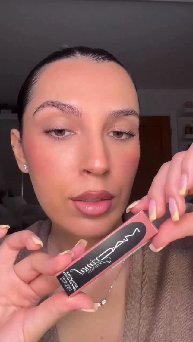 The kind of shade youll reach for every single day It blends seamlessly into your routine, giving you a hint of pink a...