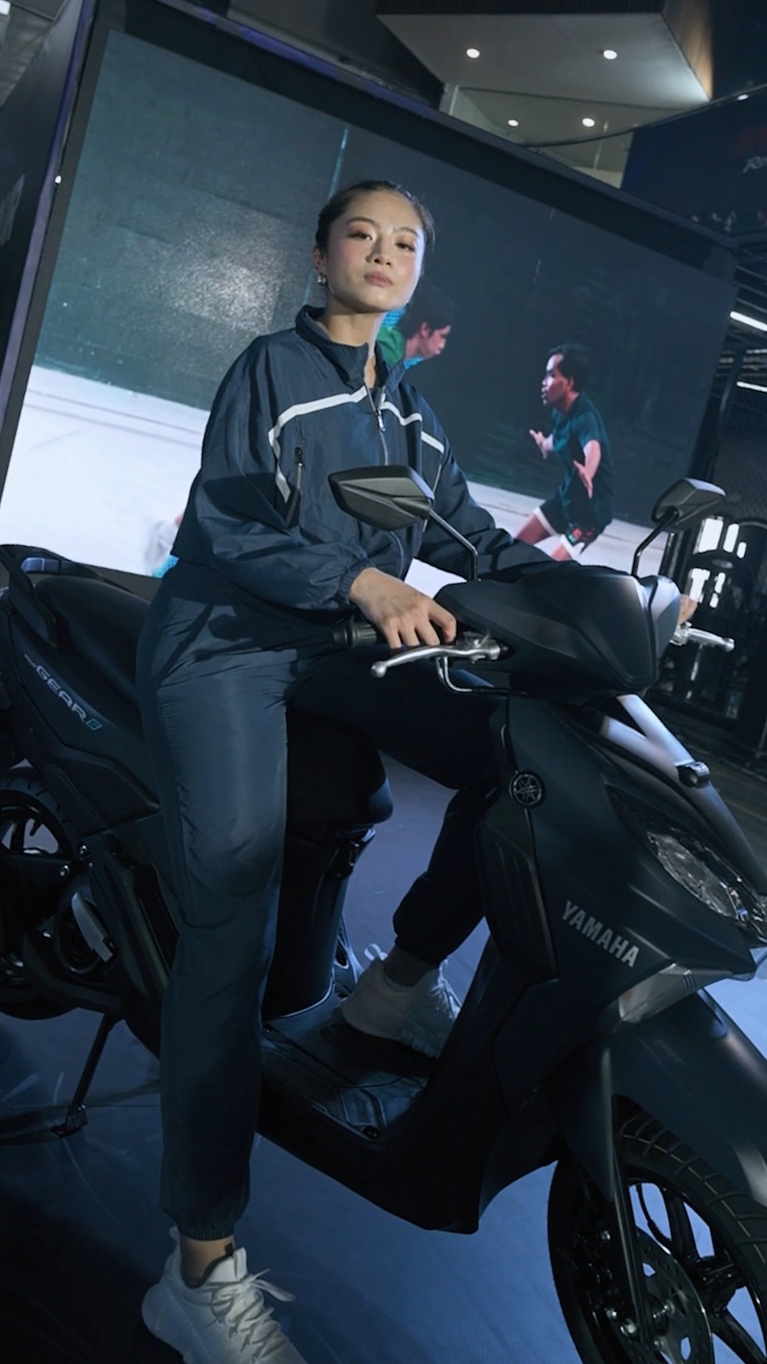 Blink and she s switched it up. Pauline plays her way on the all new Mio Gear S