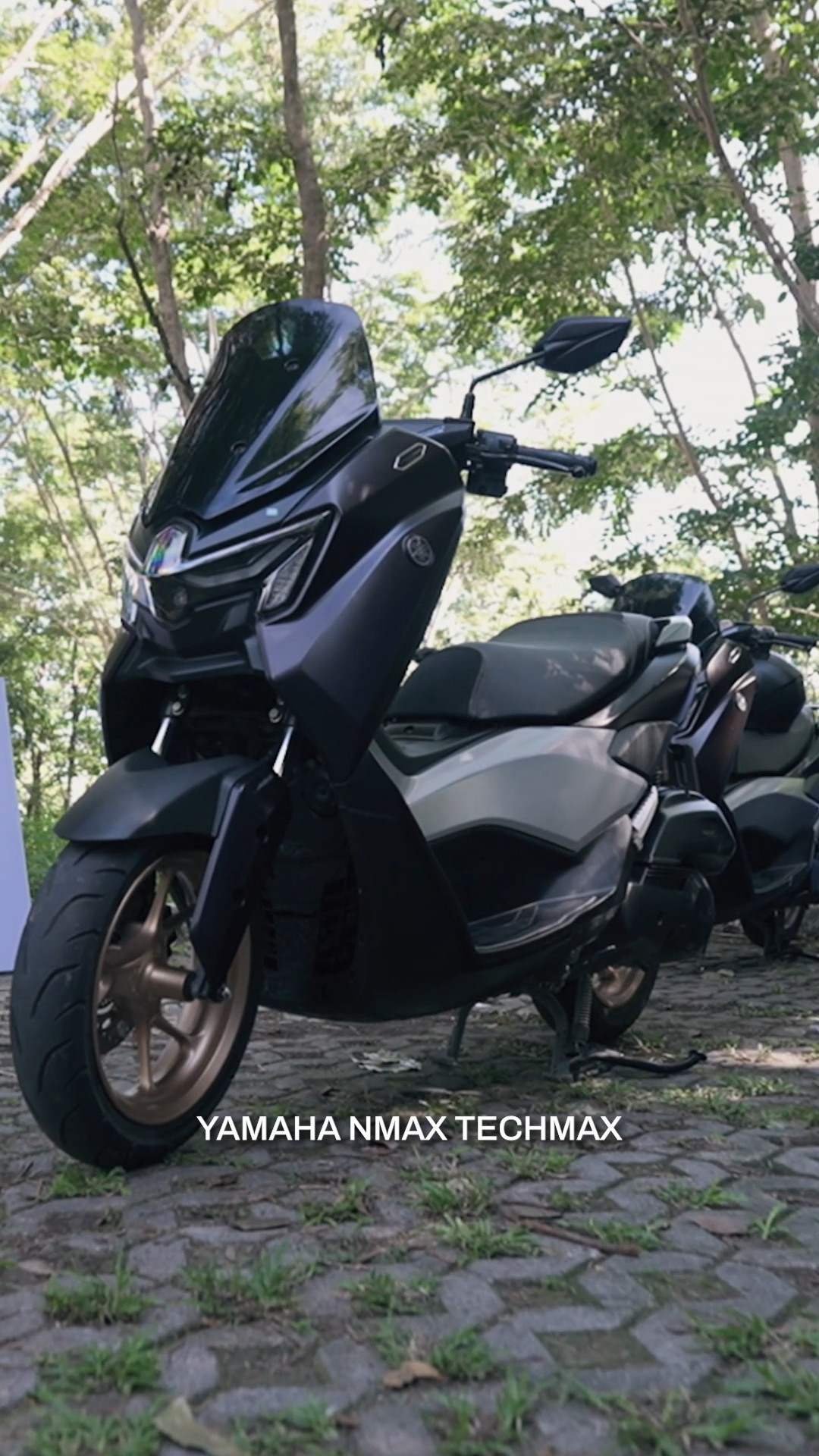 From everyday commutes to more spirited rides, YECVT gives you two modes to choose from Touring for a smoother ride and Spo...