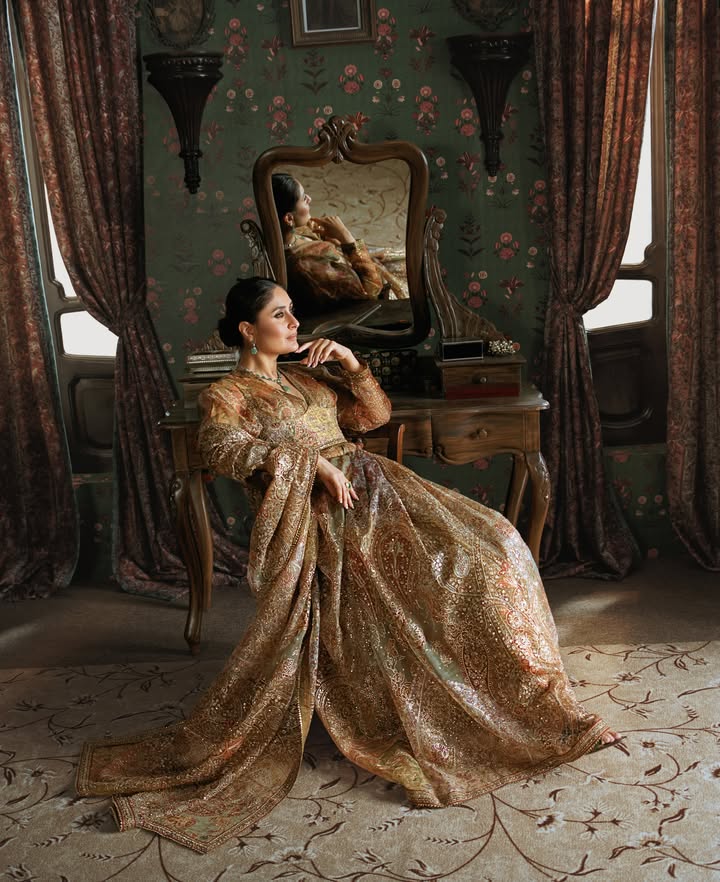 Icons Only Kareena Kapoor Khan for Ritu Kumar Featured here is the Pitch Patch Saree, styled with a crisp shirt and an em...