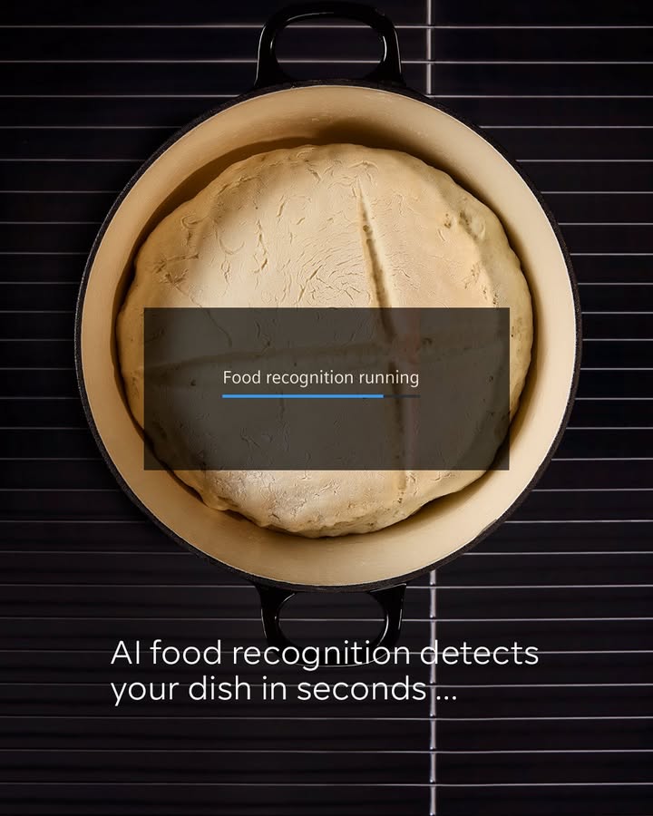 Bake bread that feels measured and assured. The Siemens iQ700 oven recognises the dough and adapts as it rises and sets